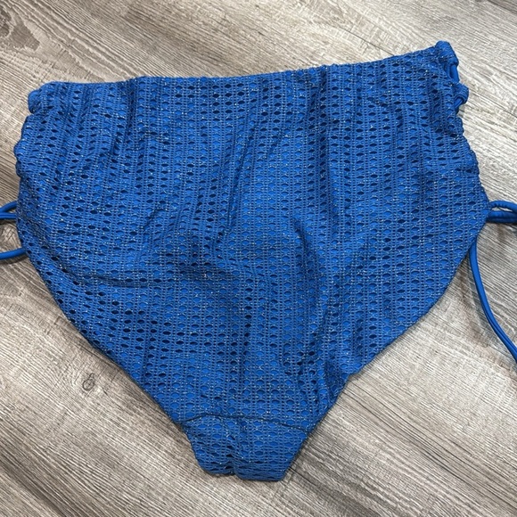 Blue High-Waisted Bikini Bottoms - Picture 3 of 4